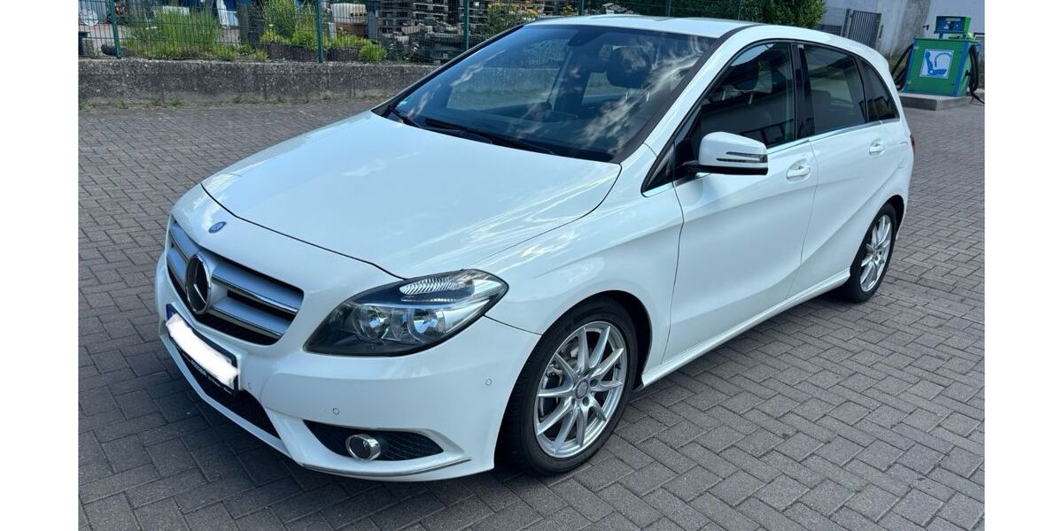 Mercedes-Benz B 180 156.500 km 10.490 &euro; Hagen am Teutoburger Wald 49170