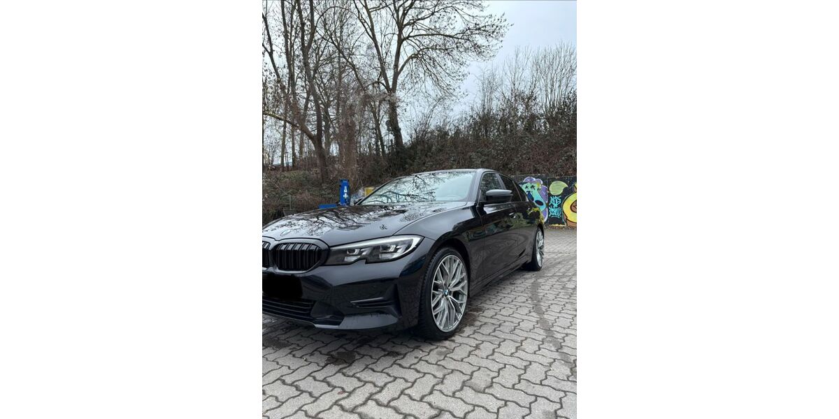 BMW 318 73.190 km 26.000 &euro; Algermissen 31191