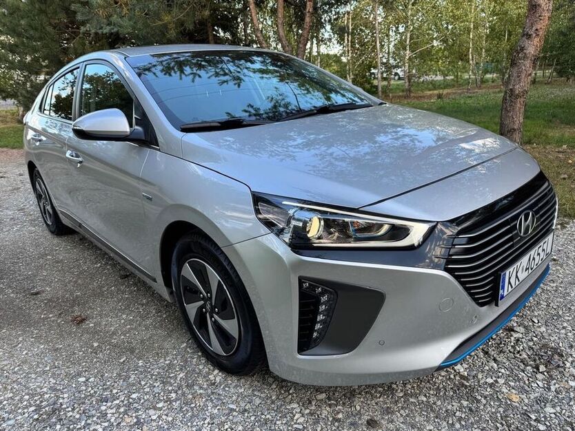 IONIQ