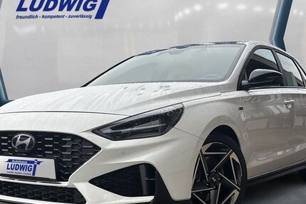 Hyundai i30 21.679 km 23.880 &euro; Idstein 65510