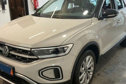 VW T-Roc 35.000 km 27.950 &euro; Geesthacht bei Hamburg 21502