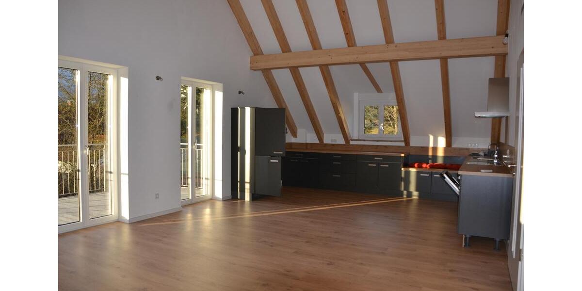 Etagenwohnung Mainburg - 4 Zimmer, 131 m&sup2;, 1.150&euro; | Angebot:26612809