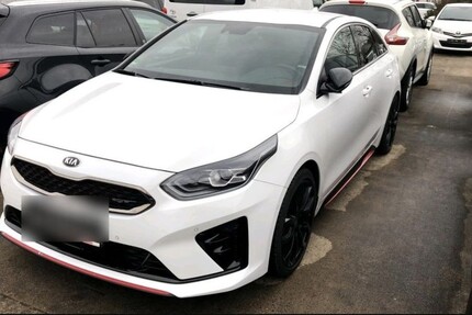 Kia Proceed GT 142.500 km 20.020 &euro; Braunfels 35619