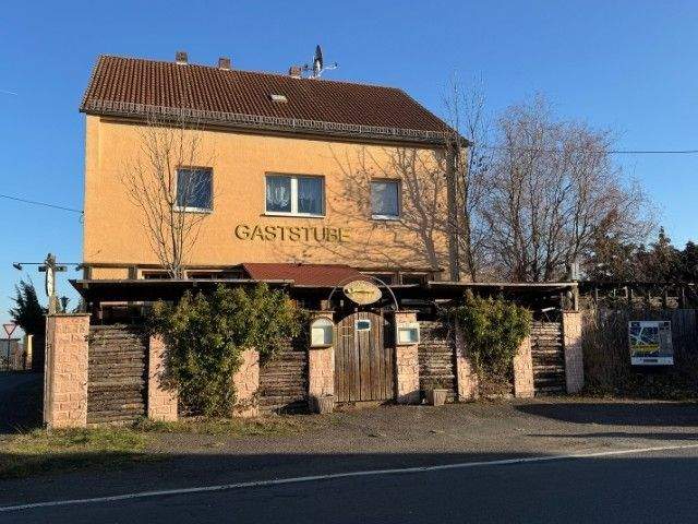 Brandis: Wohnhaus mit eh. Gaststätte und großem Grundstück - sofort frei 7 zimmer