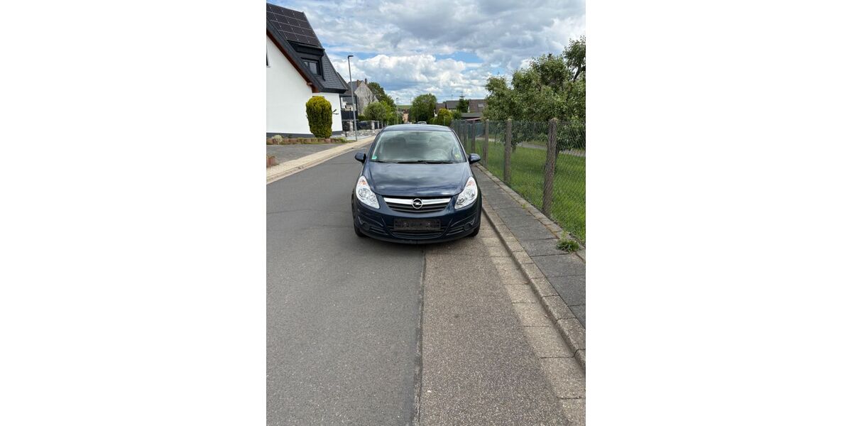 Opel Corsa 210.012 km 1.599 &euro; Andernach 56626