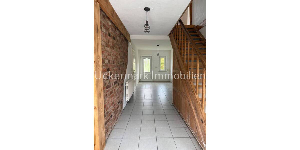 Einfamilienhaus Woldegk Bredenfelde - 8 Zimmer, 220 m&sup2;, 369.000&euro; | Angebot:26788101