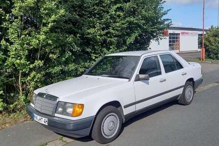 Mercedes-Benz 230 217.000 km 5.500 &euro; Singhofen 56379