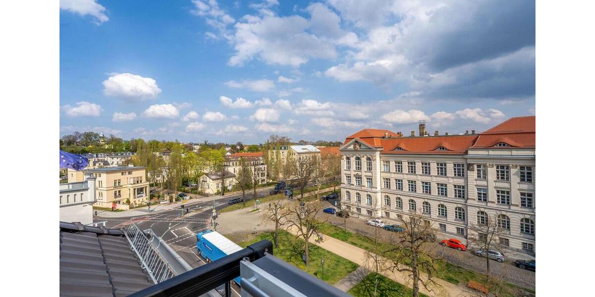 Luxuriöse Dachgeschosswohnung mit Parkblick im Erstbezug 5 zimmer