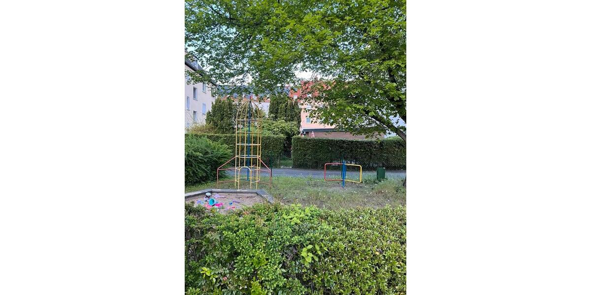 Erdgeschoßwohnung Schweinfurt Gartenstadt - 4 Zimmer, 100 m&sup2;, 359.900&euro; | Angebot:26341837