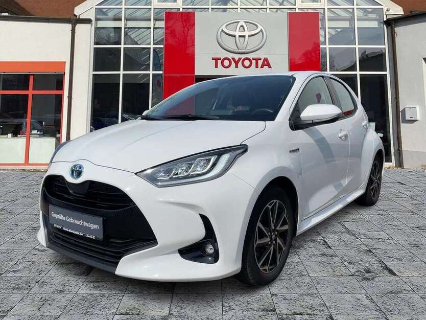 Yaris