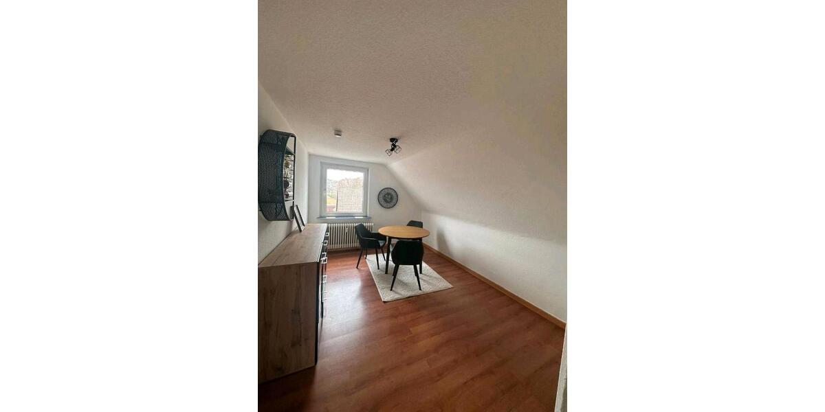 Dachgeschoßwohnung Garbsen Berenbostel - 3 Zimmer, 57 m&sup2;, 620&euro; | Angebot:26366779