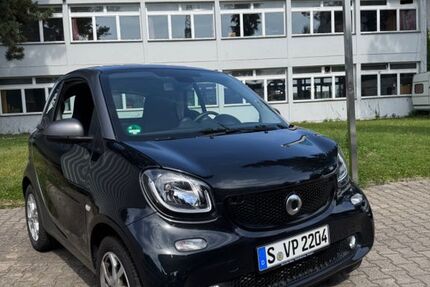 Smart ForTwo 82.000 km 11.999 &euro; Stuttgart 70599