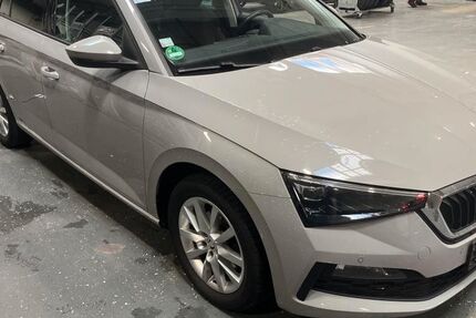 Skoda Scala 145.000 km 12.990 &euro; Peine 31228