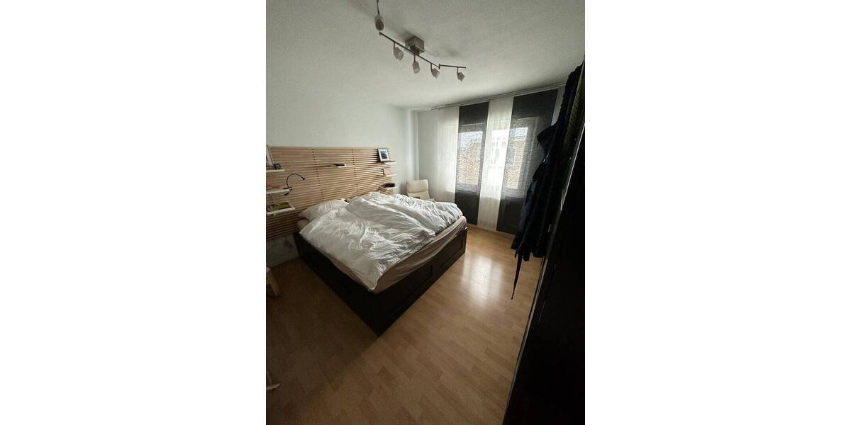 Etagenwohnung Gummersbach - 2 Zimmer, 67 m&sup2;, 160.000&euro; | Angebot:26037425