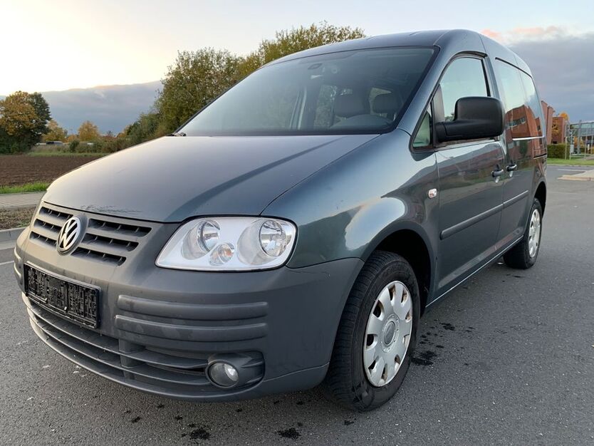 VW Caddy 207.536 km 2.990 € Göttingen 37079