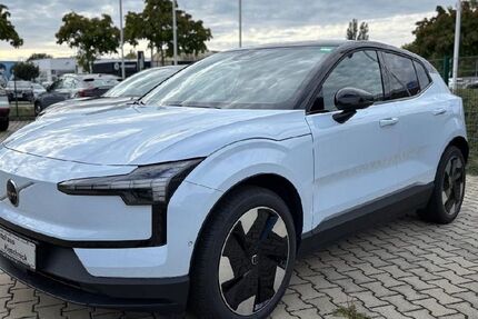 Volvo EX30 14.210 km 38.990 € Hoyerswerda 02977
