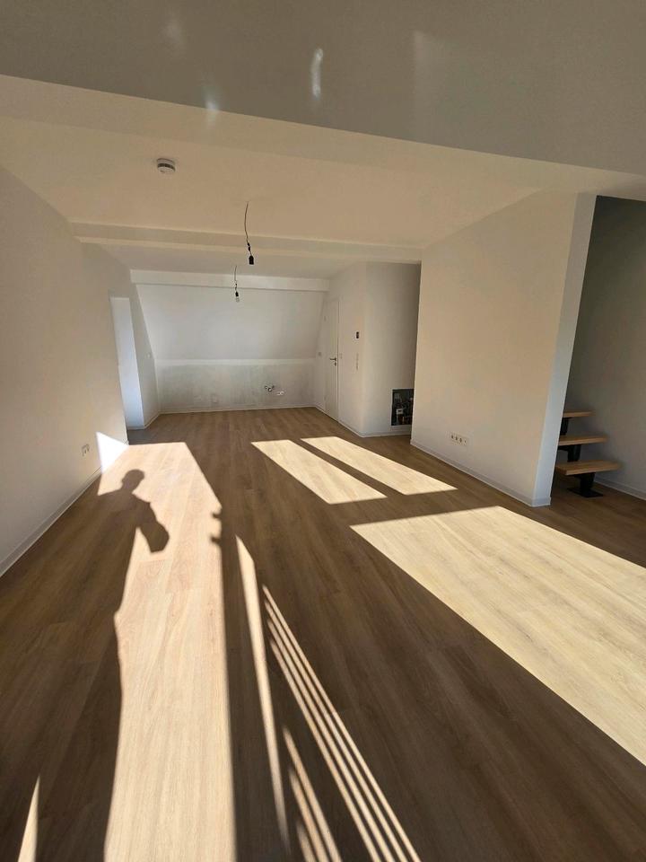 Helle Exklusive 2 Zimmer Wohnung