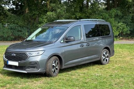Ford Grand Tourneo 25.500 km 32.000 &euro; Jüterbog 14913