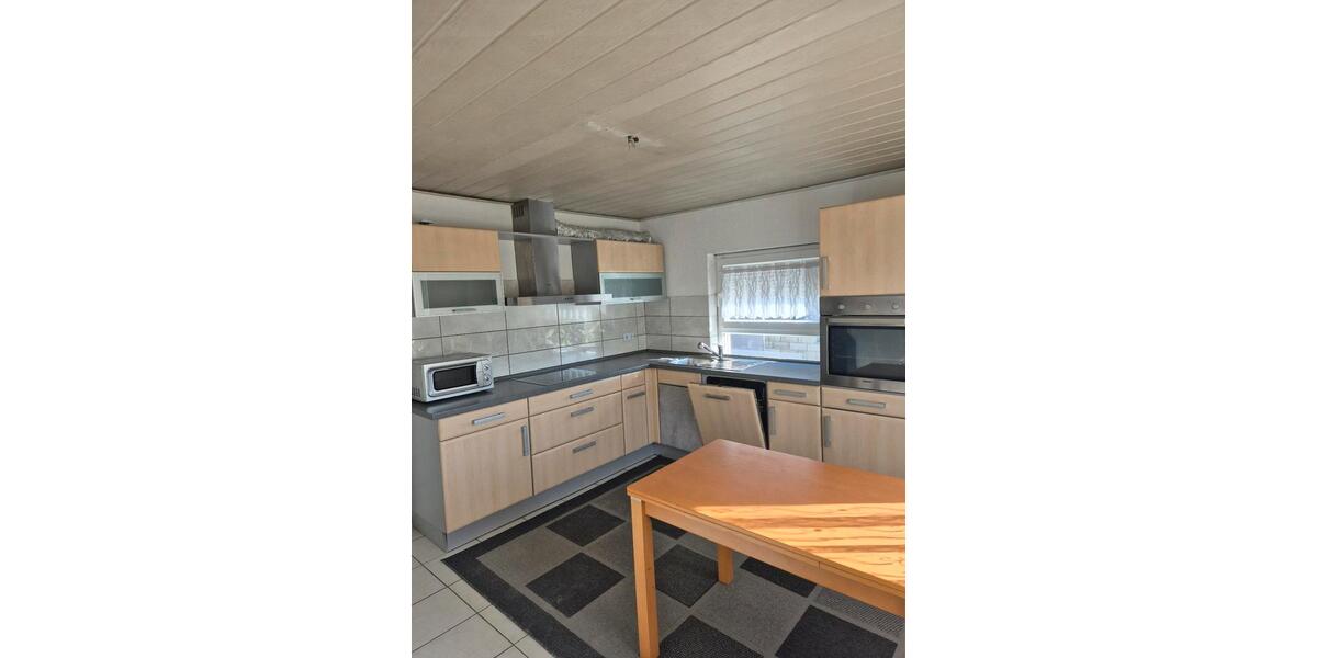 Einfamilienhaus Lauda-Königshofen Königshofen - 5 Zimmer, 105 m&sup2;, 200.000&euro; | Angebot:26897034