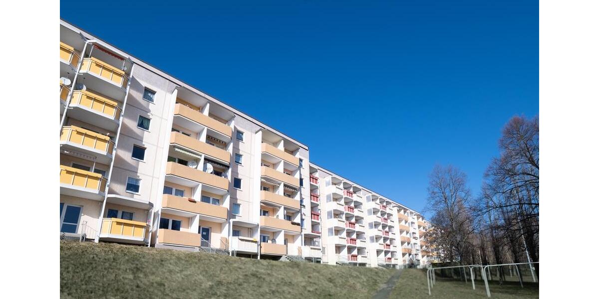 Etagenwohnung Oelsnitz (Vogtland) - 3 Zimmer, 57 m&sup2;, 311&euro; | Angebot:24591482