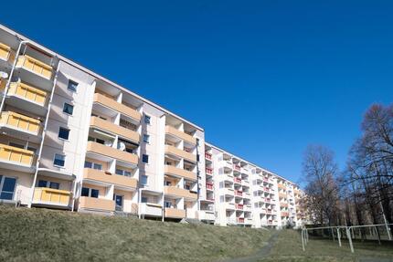 Wohnung Oelsnitz (Vogtland) - 3 Zimmer, 57 m&sup2;, 311&euro; | Angebot:24591482