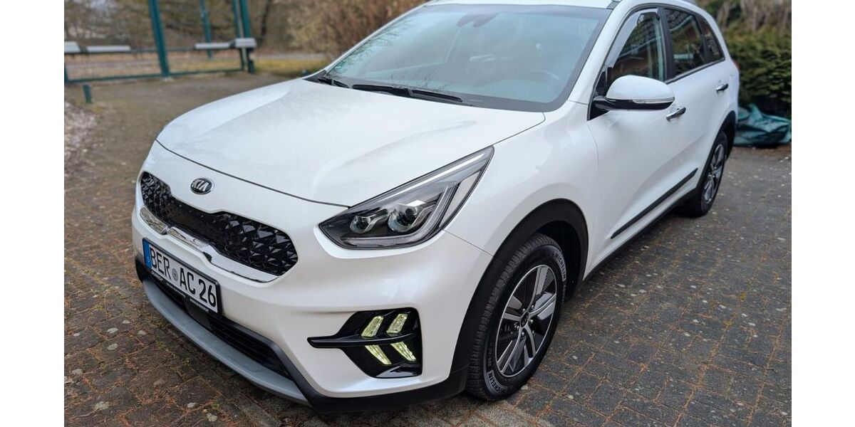 Kia Niro 34.000 km 18.100 &euro; Bernau 16321