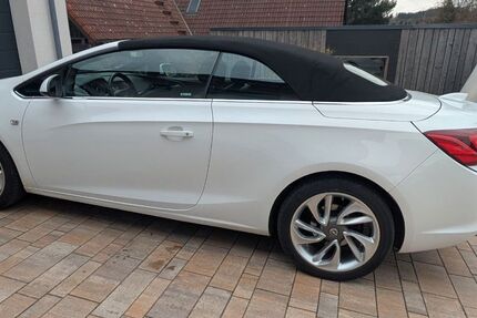 Opel Cascada 56.000 km 12.600 &euro; Reichertshausen 85293