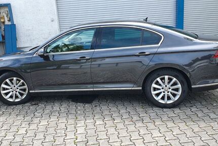 VW Passat 152.000 km 15.990 &euro; Grafing 85567