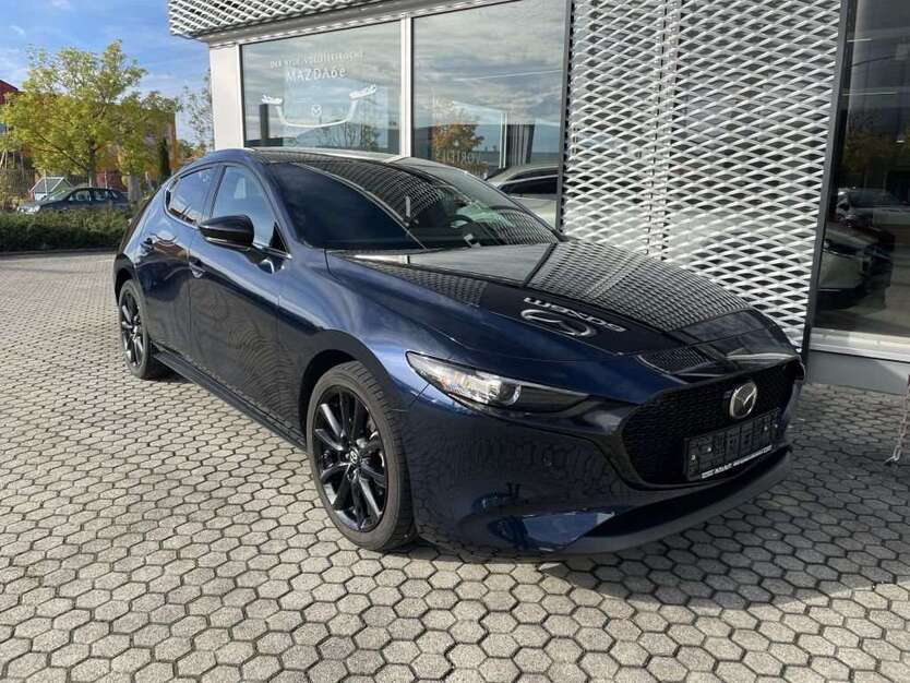 Mazda 3 42.800 km 19.990 € Ingolstadt 85053