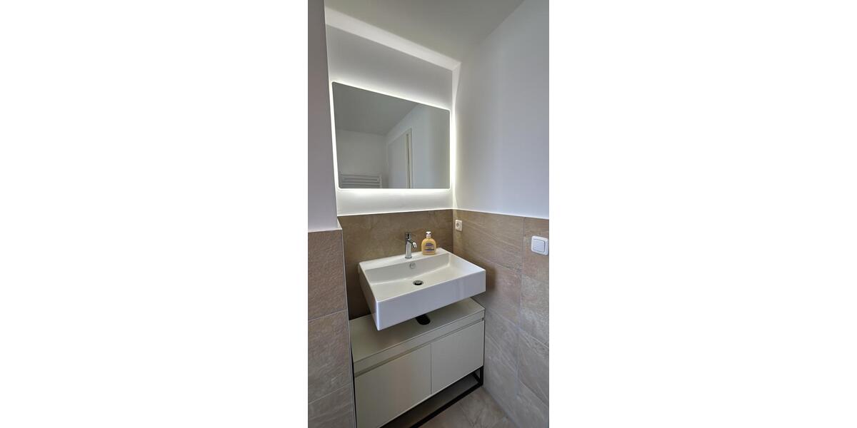 Dachgeschoßwohnung München Trudering-Riem - 2 Zimmer, 53 m&sup2;, 1.690&euro; | Angebot:25935177