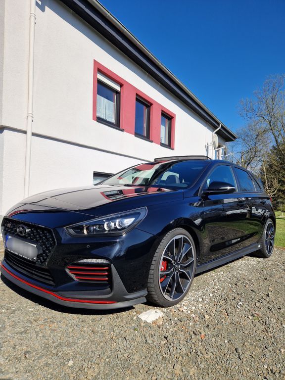 i30