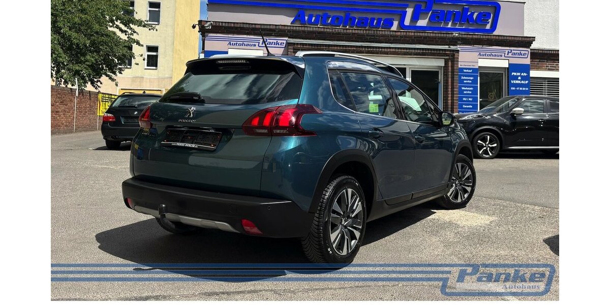 Peugeot 2008 Allure*AHK*Navi*Car-play*SHZ*LED*Tempo* 103.785 km 11.890 &euro; Berlin 13187