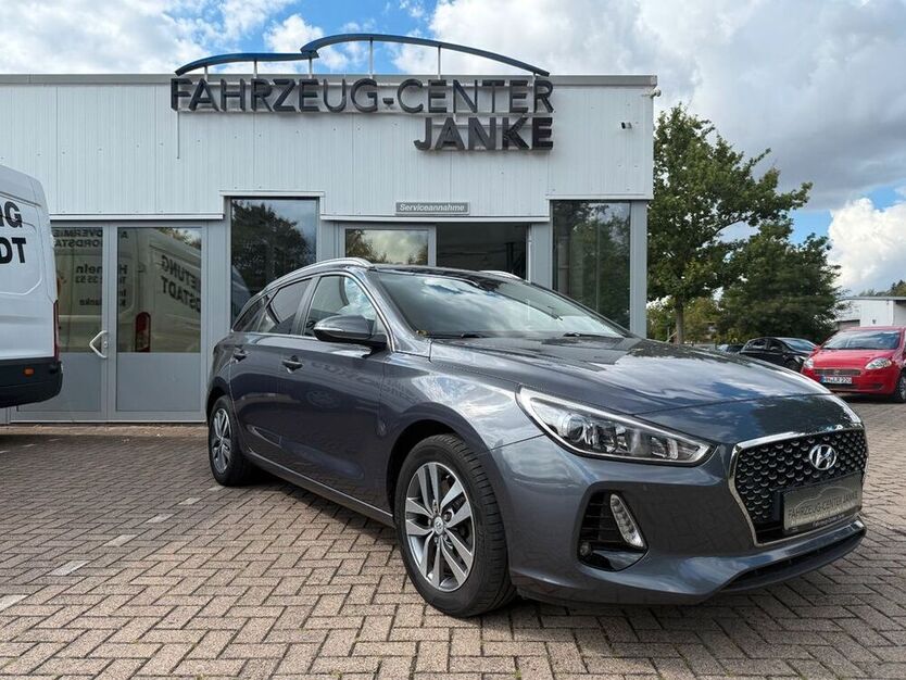i30