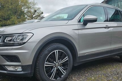 VW Tiguan 83.000 km 20.900 &euro; Braderup 25923