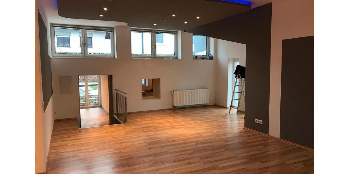 Großzügige 150 m² Wohnung in Landau-Queichheim mit Garten 5 zimmer