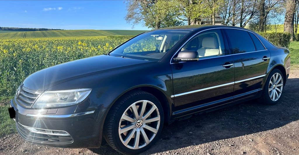 VW Phaeton 231.900 km 9.400 &euro; Leinefelde - Worbis 37339
