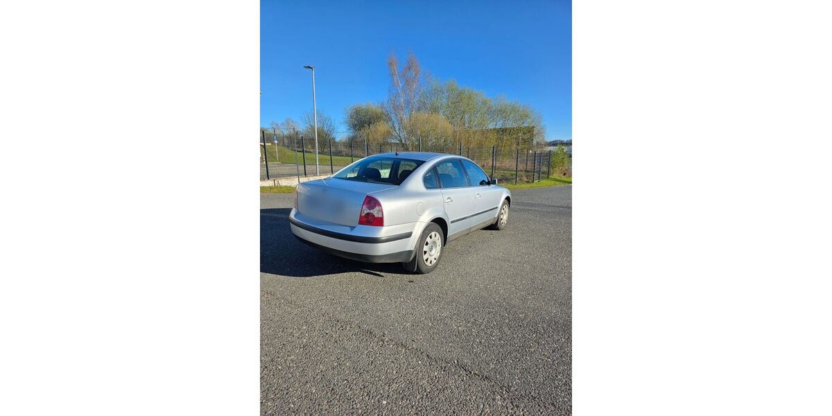 VW Passat 131.000 km 6.000 &euro; Bad Grund 37539