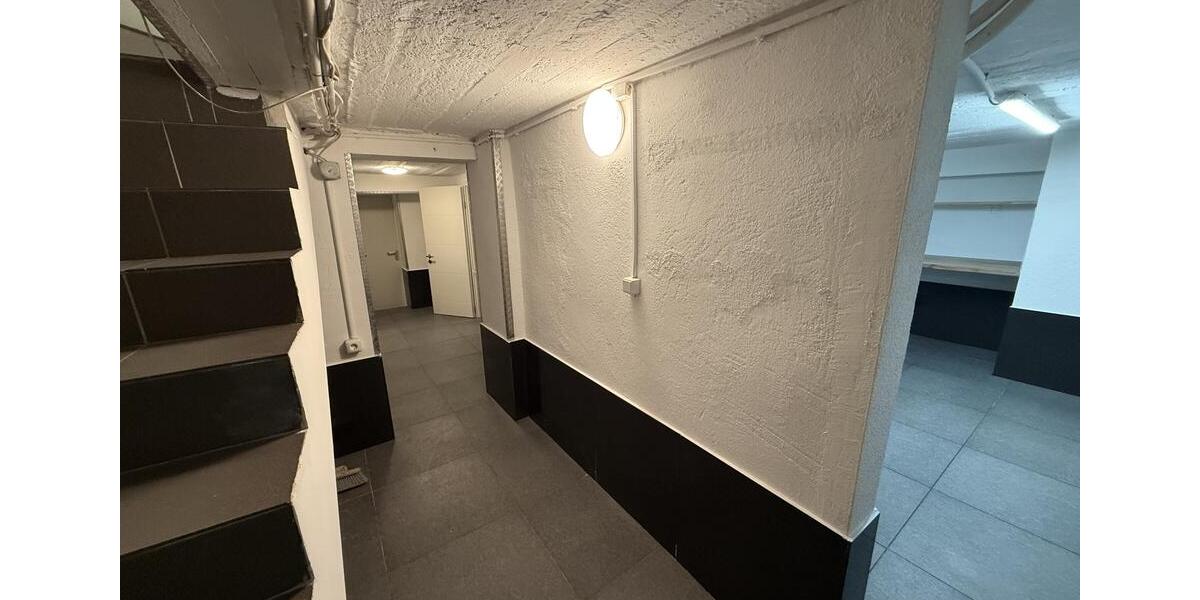 Einfamilienhaus Kerpen - 10 Zimmer, 245 m&sup2;, 3.000&euro; | Angebot:24689121