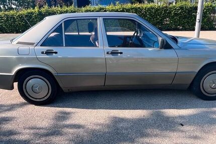 Mercedes-Benz 190 213.000 km 5.600 &euro; Lorch (Württemberg) 73547