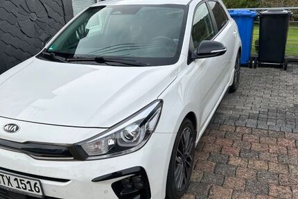Kia Rio 110.000 km 13.500 &euro; Burbach 57299