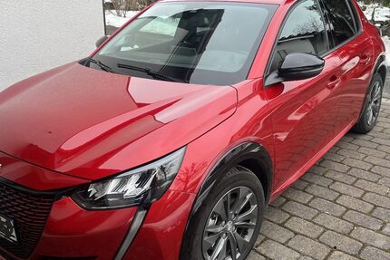 Peugeot e-208 40.000 km 15.800 &euro; Kronach 96317