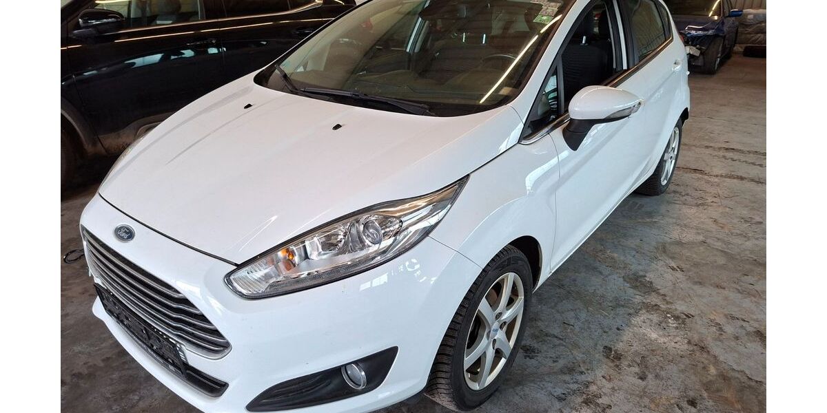 Ford Fiesta 162.227 km 1.950 &euro; Holzgerlingen 71088