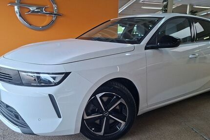 Opel Astra 25.260 km 20.790 &euro; Altmittweida 09648
