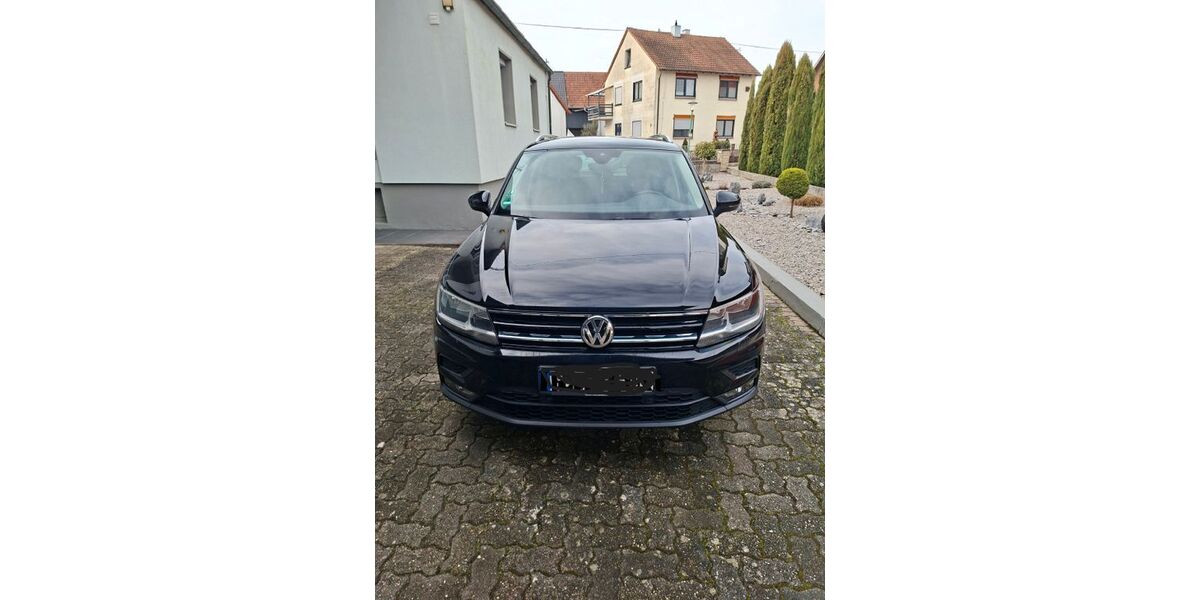 VW Tiguan 119.000 km 19.500 &euro; Neuburg 76776