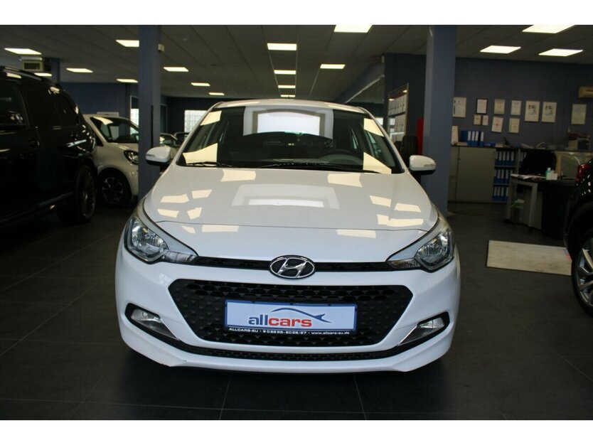 Hyundai i20 1.2 Classic 98.650 km 7.980 € Euskirchen 53881