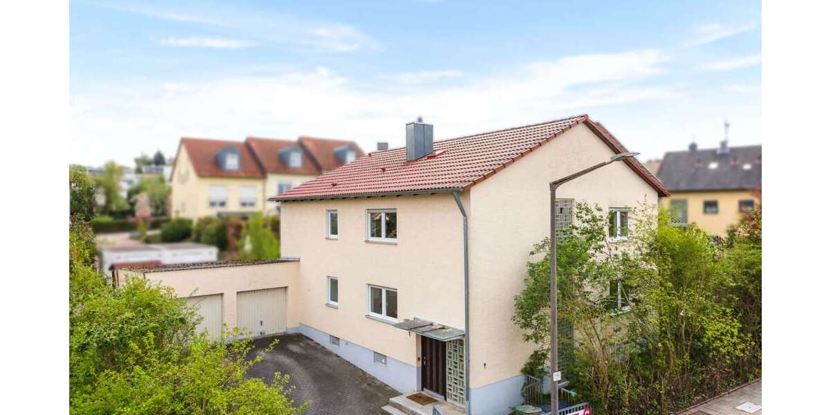 Haus zum Kaufen in Regensburg 950.000 € 220 m² 8 zimmer