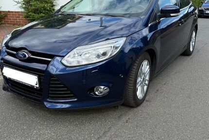 Ford Focus 178.000 km 5.900 &euro; Garbsen 32052