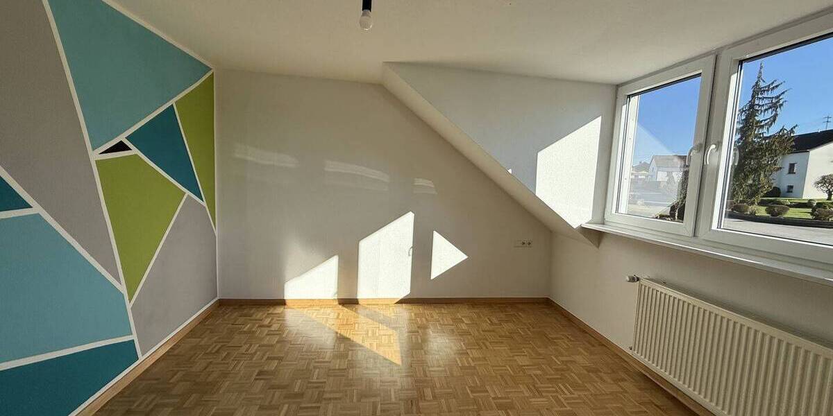 Mehrfamilienhaus, Wohnhaus Ertingen - 9 Zimmer, 208 m&sup2;, 399.000&euro; | Angebot:25701176