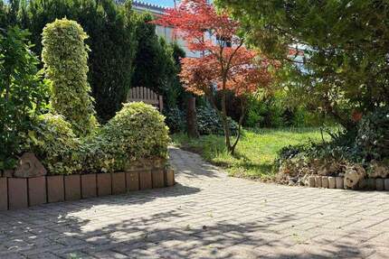 Haus Reutlingen Orschel-Hagen - 4 Zimmer, 92 m&sup2;, 375.000&euro; | Angebot:24623620