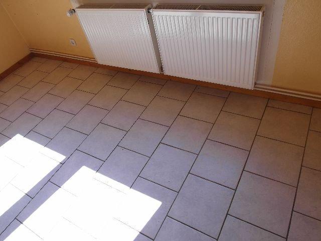 Erdgeschoßwohnung Hessisch Oldendorf - 3 Zimmer, 74 m&sup2;, 540&euro; | Angebot:25377063
